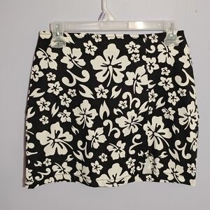 Wild Fable Black and White Floral Mini Skirt